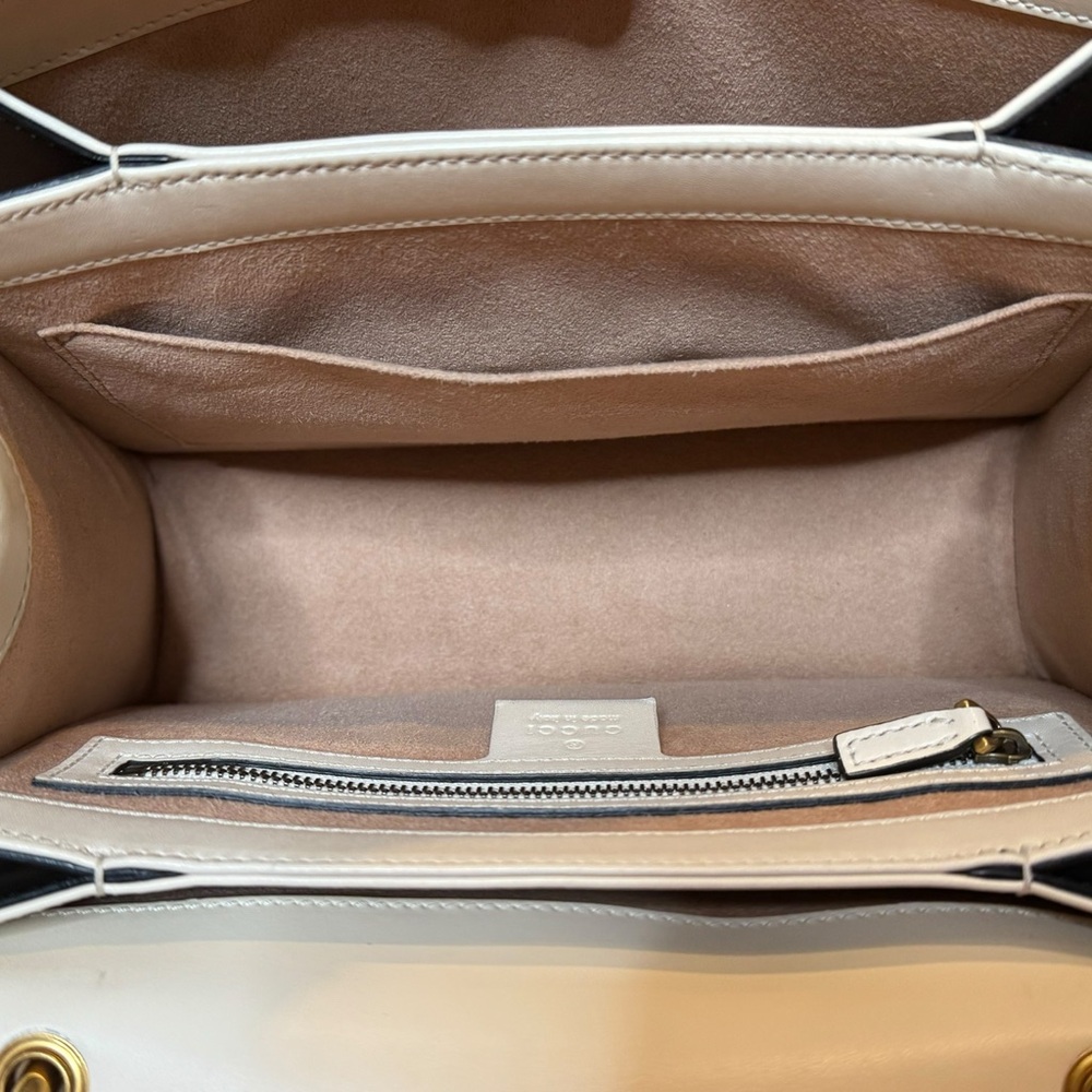 ✨🛍️ Gucci Queen Margaret Leather Top Handle Bag with Crossbody - Picture 5 of 5
